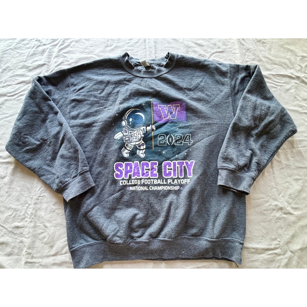 Gildan Washington Huskies 2024 National Championship Space City Sweatshirt Large